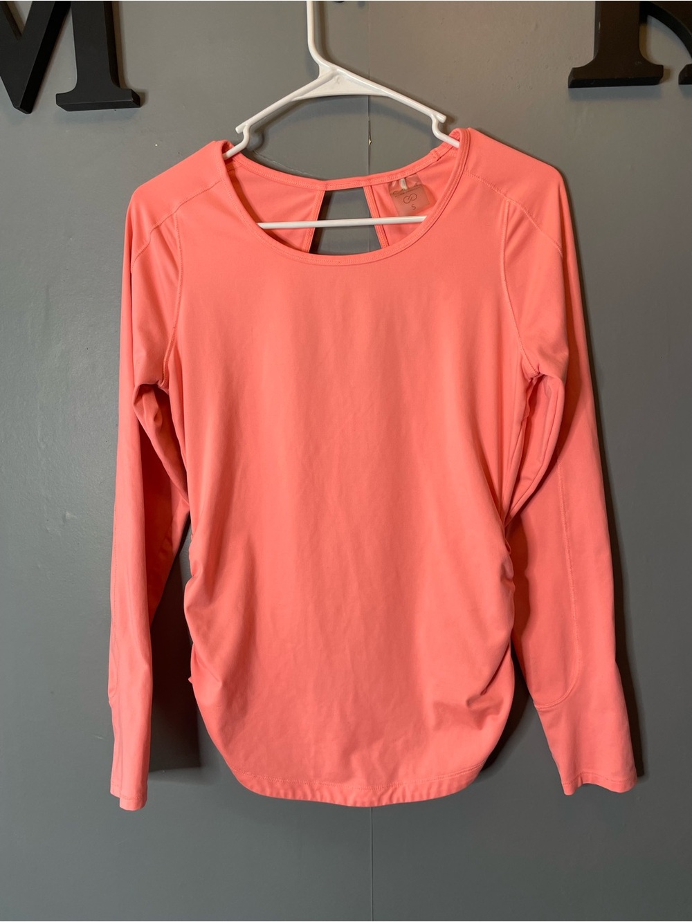 Calia Women's Neon Coral Long-Sleeve Performance Top Keyhole back size small